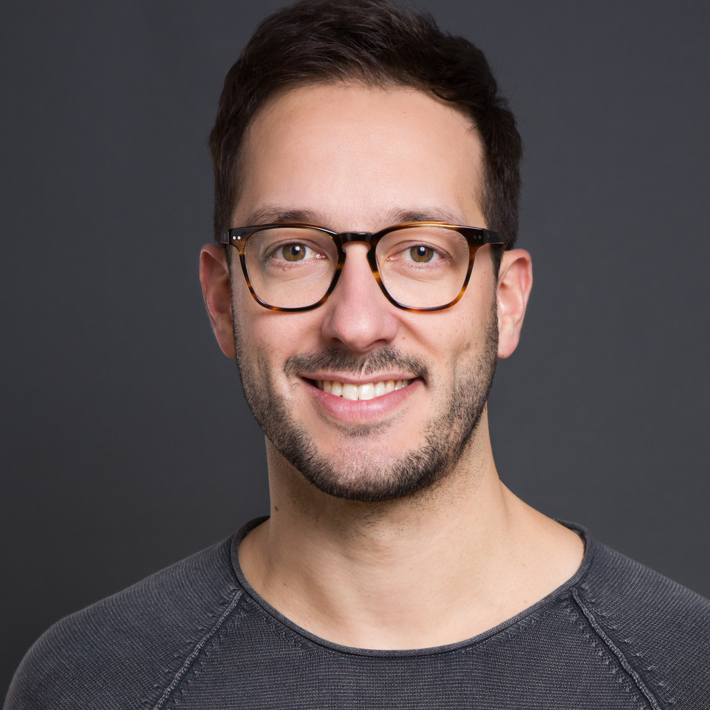 Michael Cadenbach Marketing Manager Leadkampagne 1&1 XING