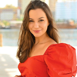 Julia Costa de Araujo