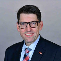Matthias Lüttenberg