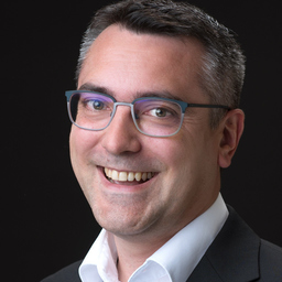 Dr. Lars Martens