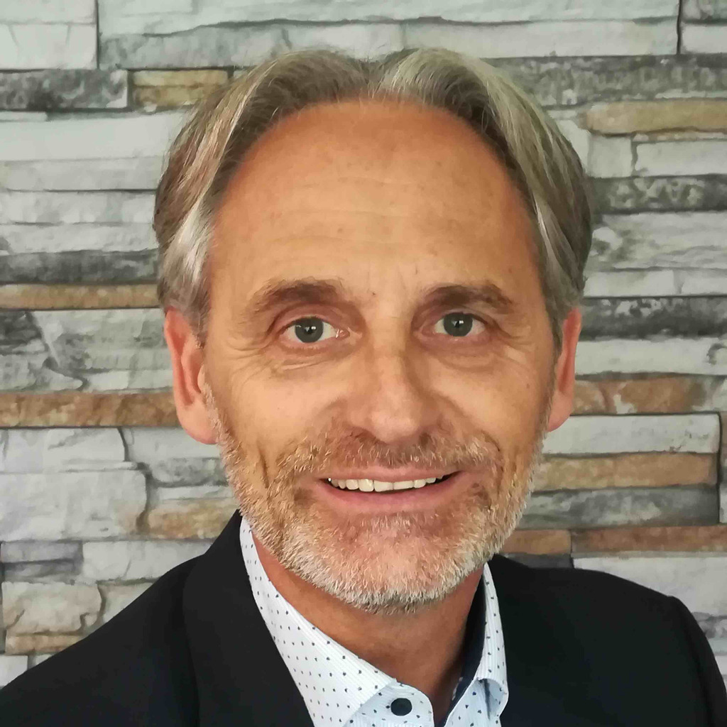 HansPeter Frank Managing Director HPF High Performance Facility