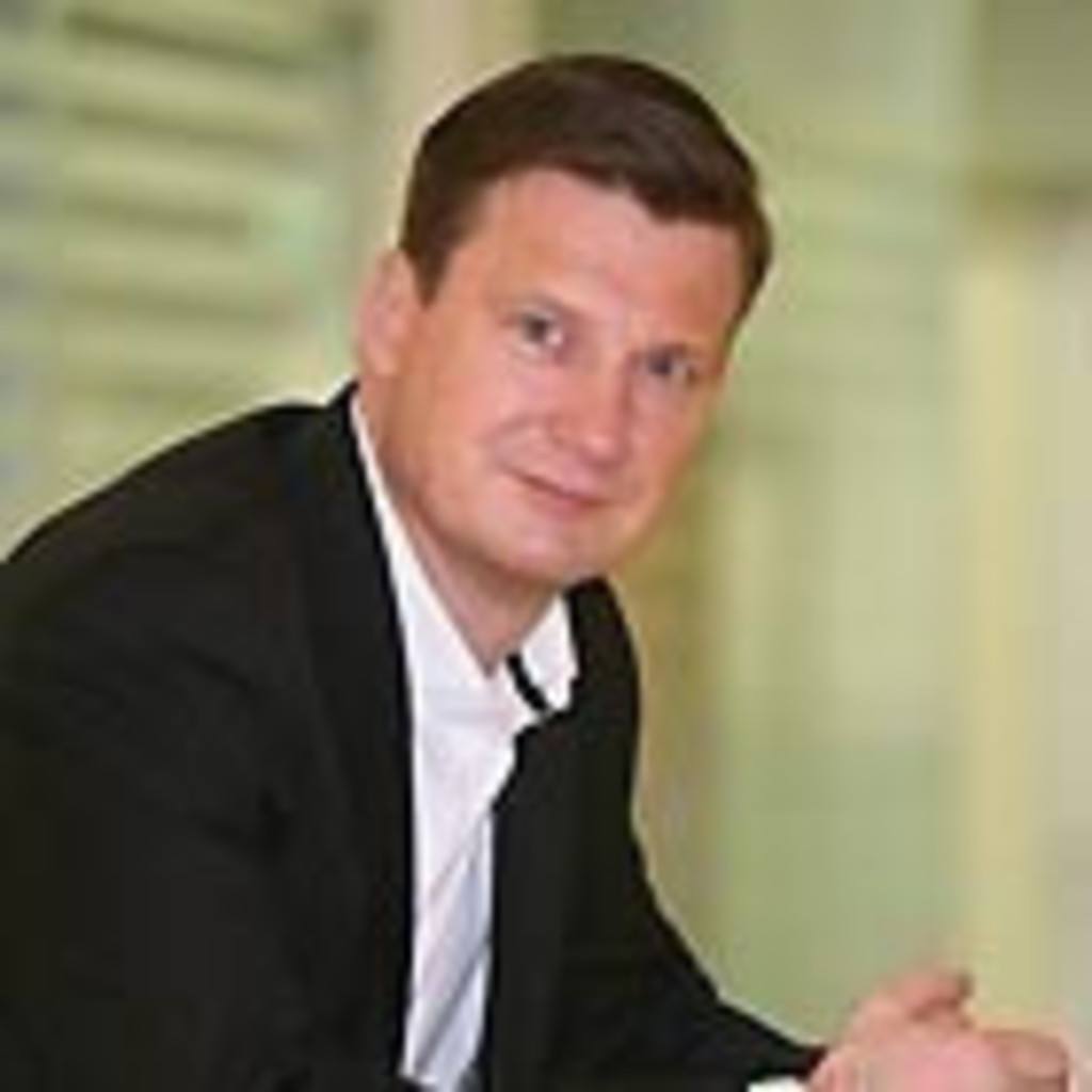 Joachim Franz Vice President Distribution & Business Development