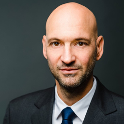 Dr. Georg Charmbalis