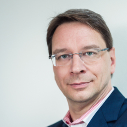 Dr. Andreas Lischka