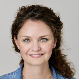 Julia Huehn