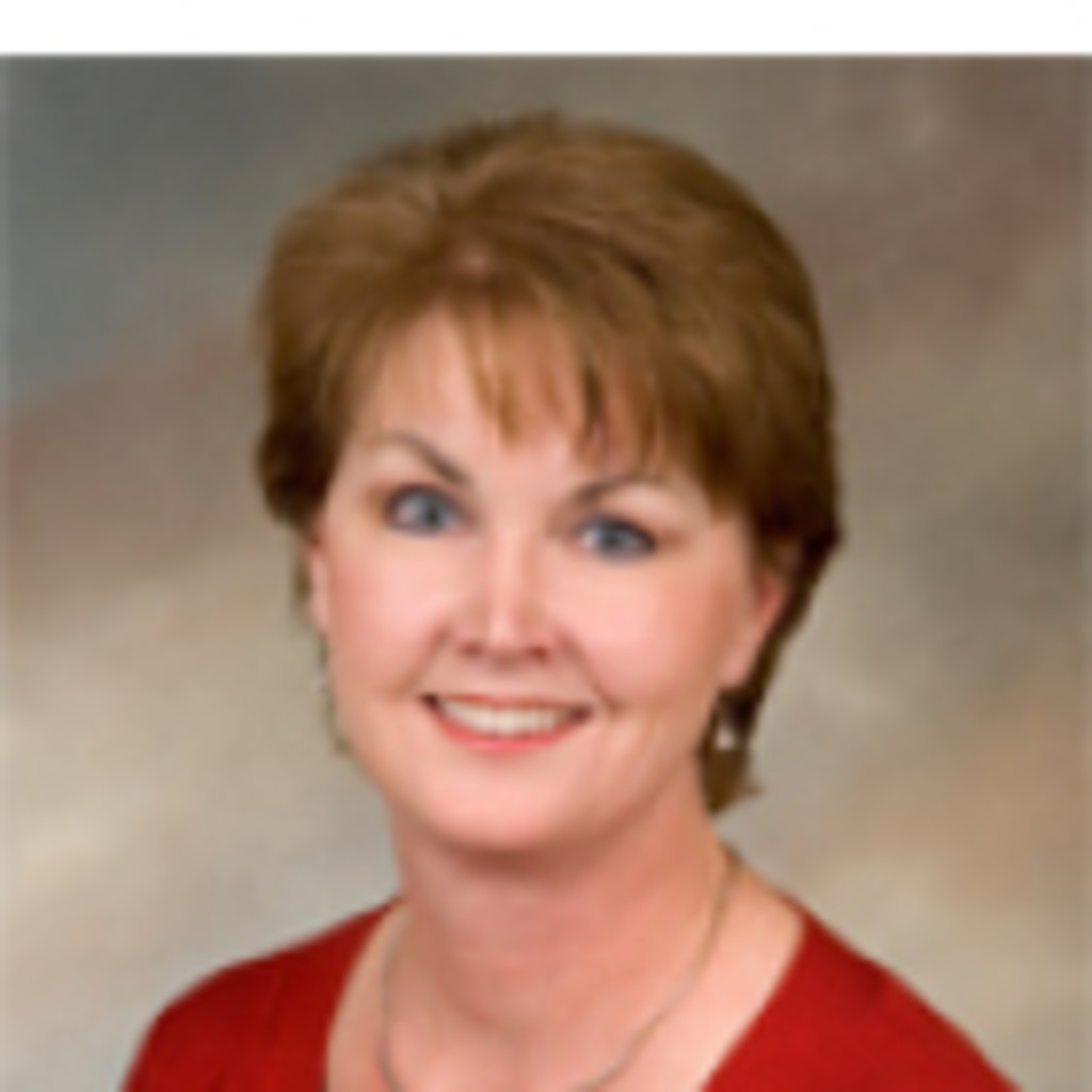 Carol Andrews VP & General Manager Aronov Realty XING