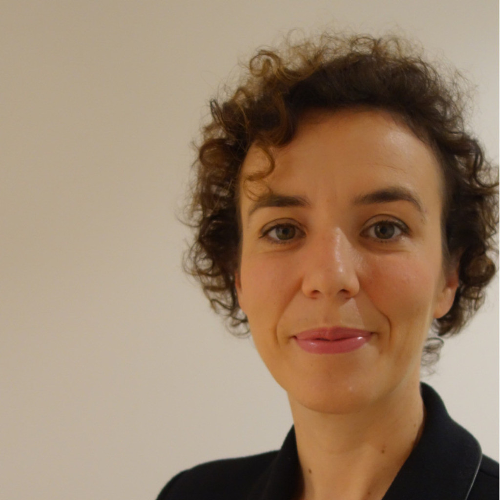 Elena Gonzalez Fernandez Senior Business Manager Customer Services