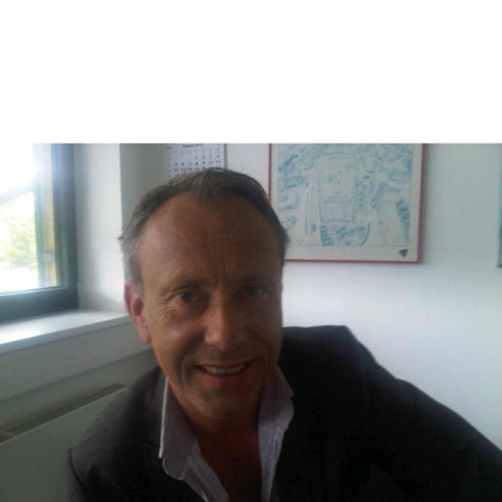 Ludwig Eisenhauer Director Real Estate International DOUGLAS