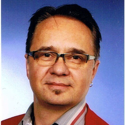 Steffen Tröge