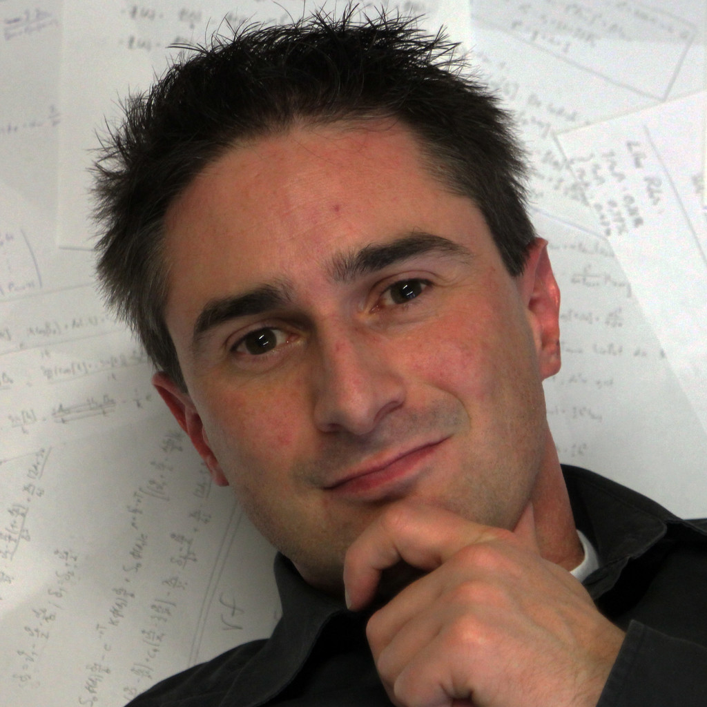 Prof. Dr. Thomas Mazzoni Professor für ABWL und Finanzwirtschaft