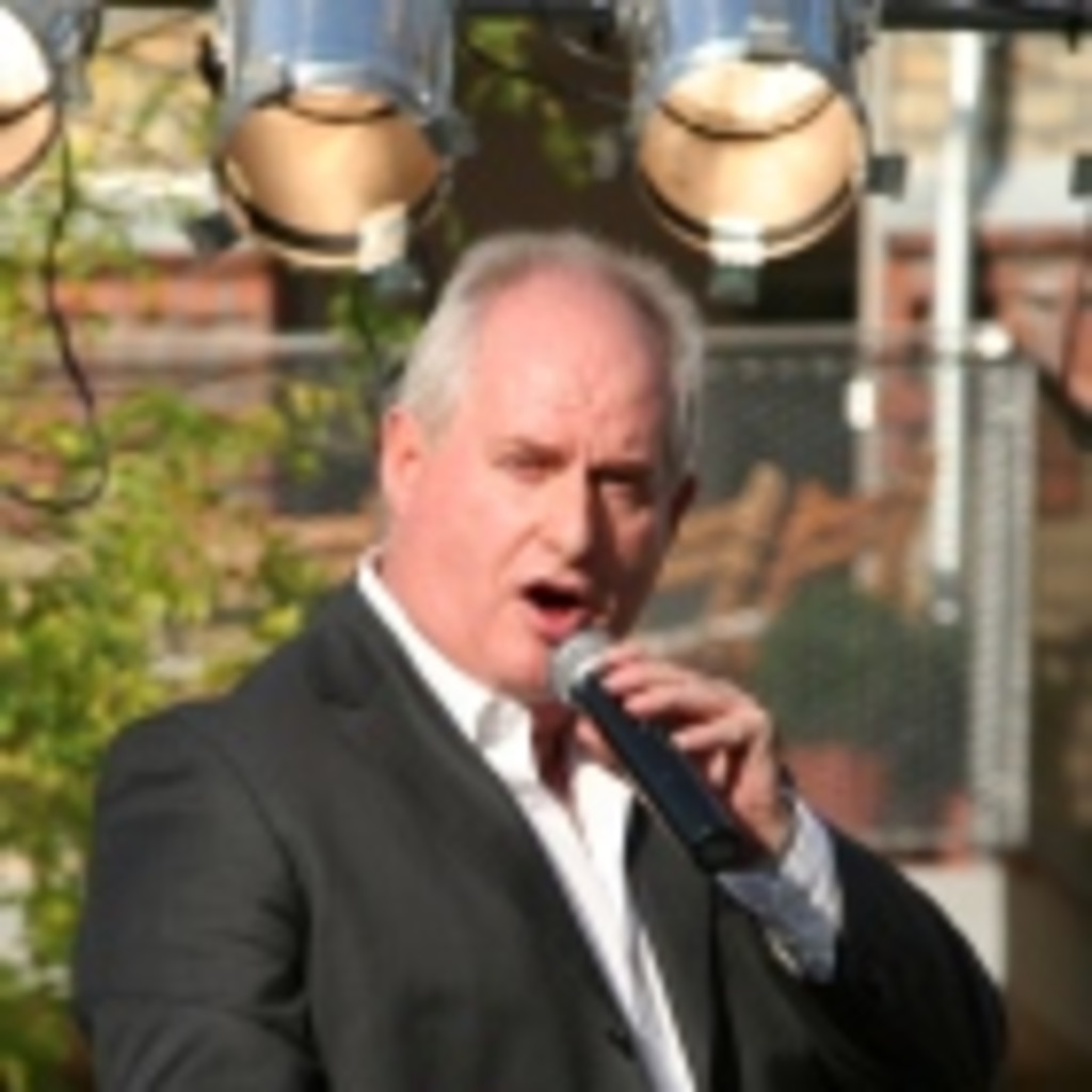 HansPeter Hendriks Geschäftsführer PH Entertainment XING