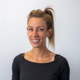 Stefanie Zöller