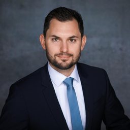 Dr. Benedikt Lenz