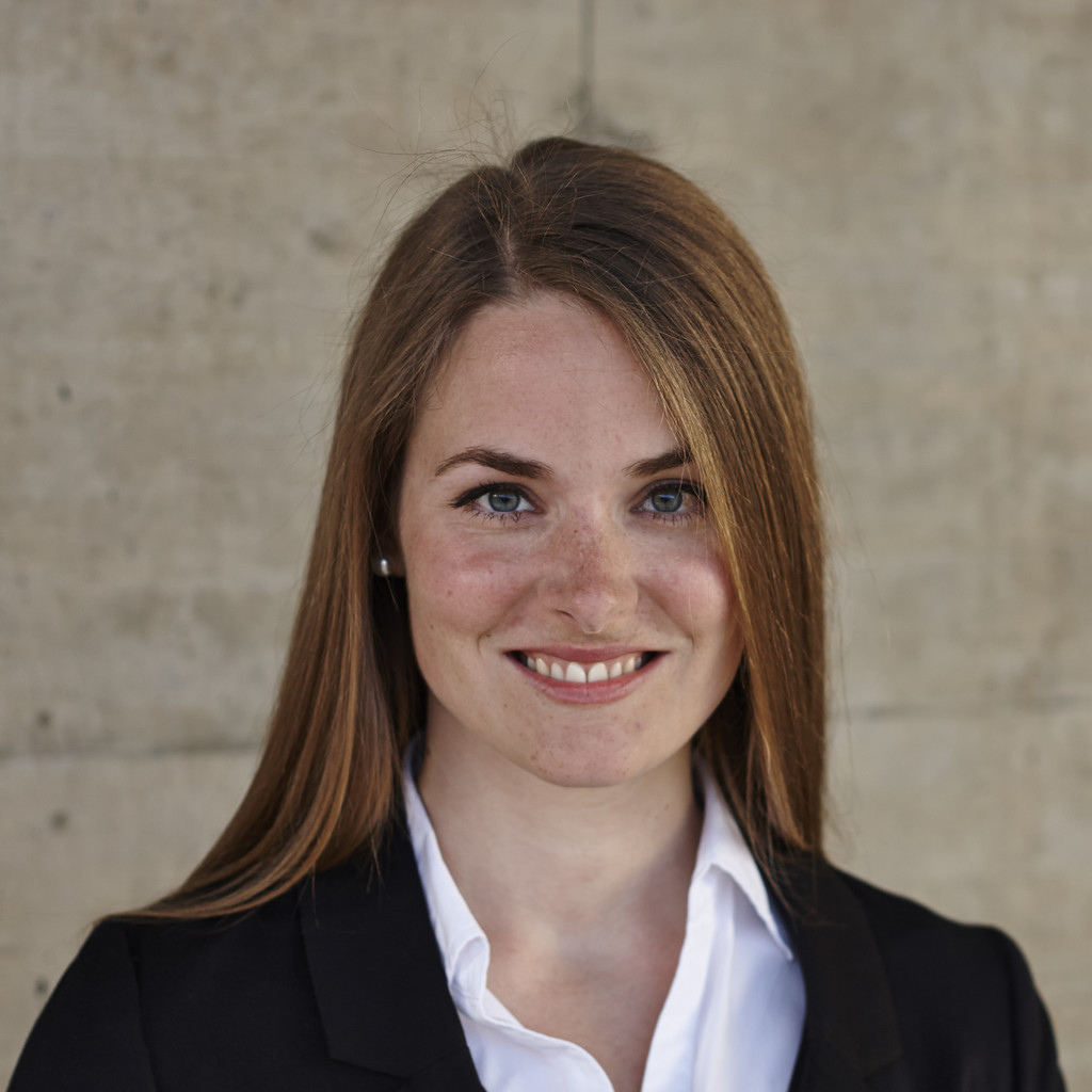 Deborah Lauria Product Manager Topps XING