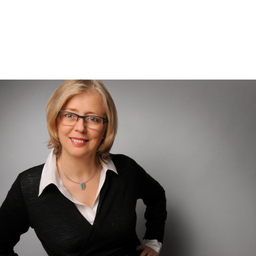 Dr. Christine Causemann