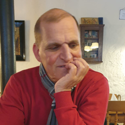 Detlev  Hahn
