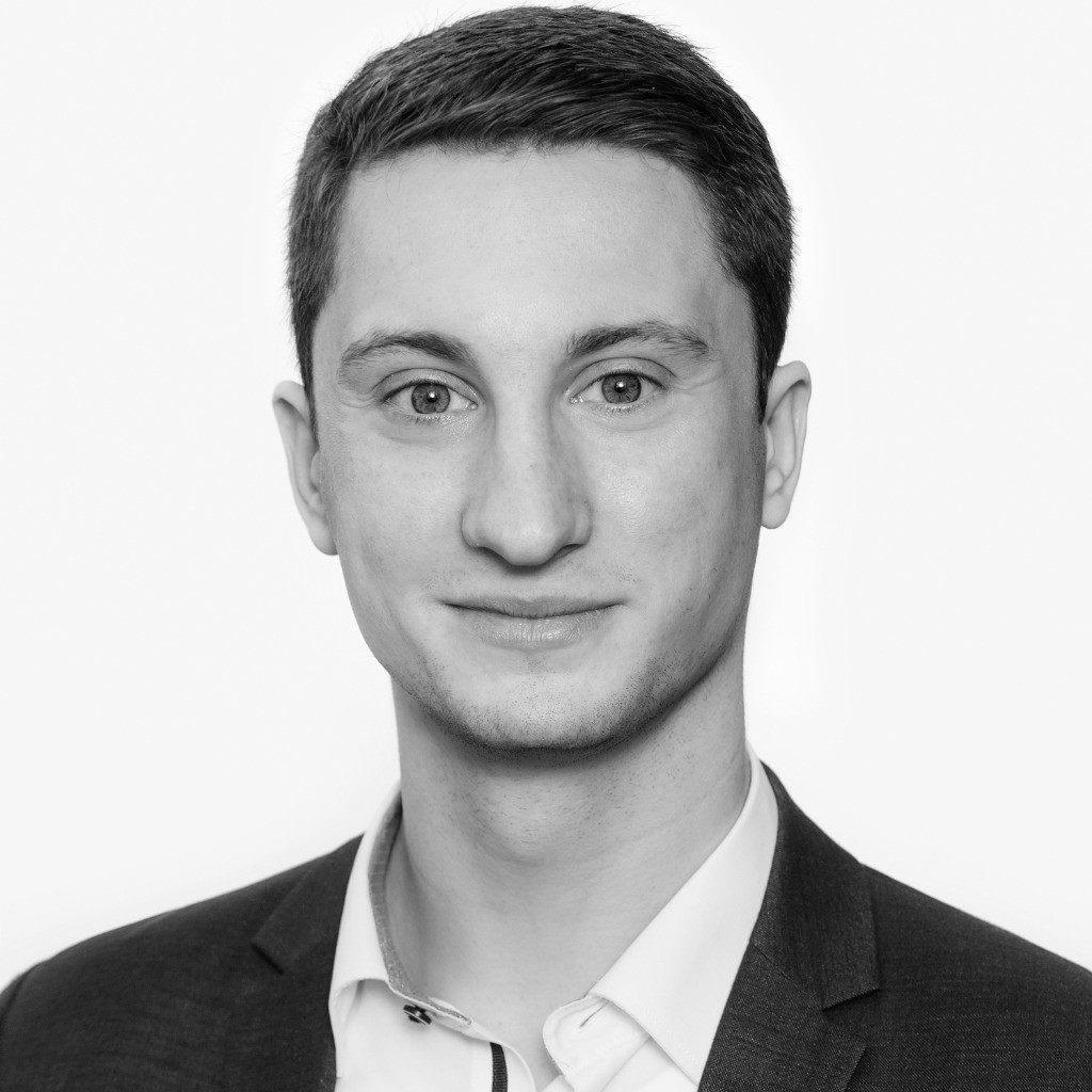 Dmitri Levkovich Manager I Risk Management & Sustainability