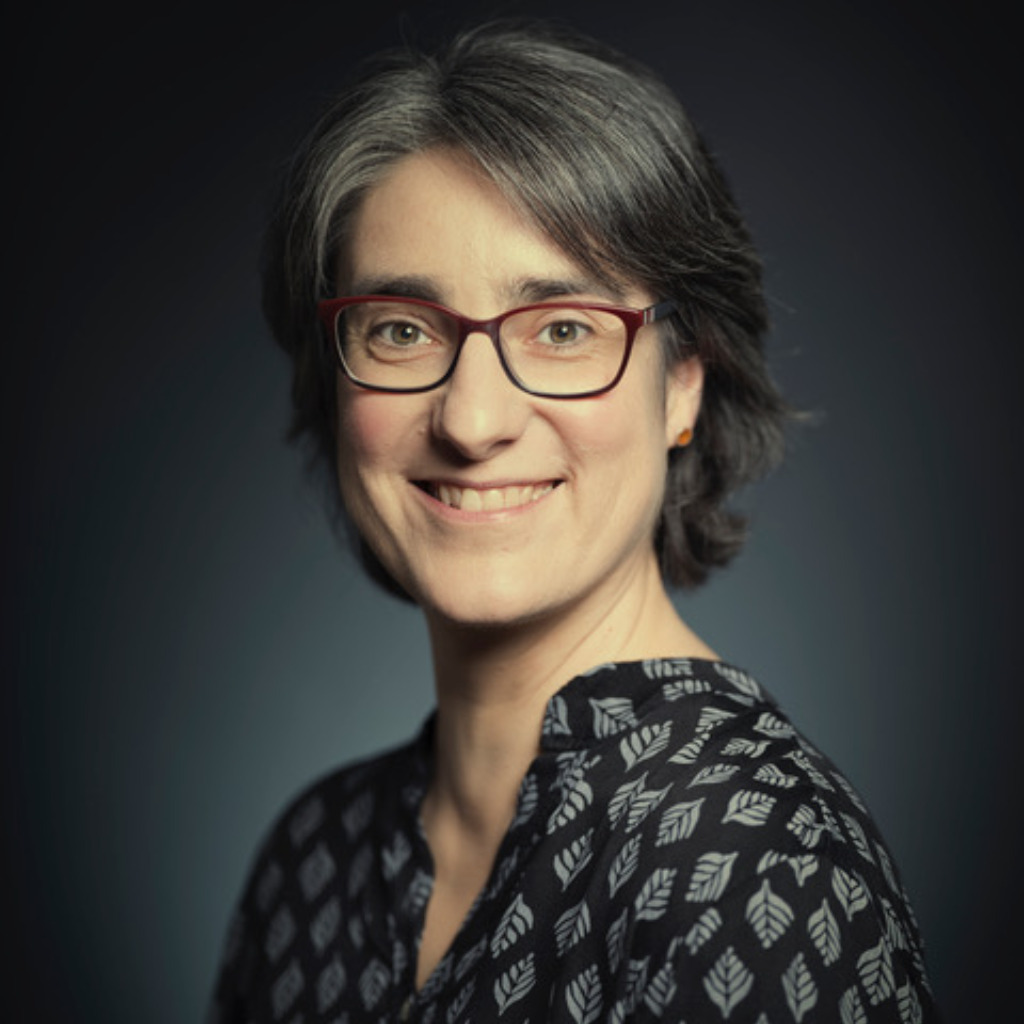 Sophie Weiland Geschäftsführerin Evangelische Schulstiftung in Bayern XING