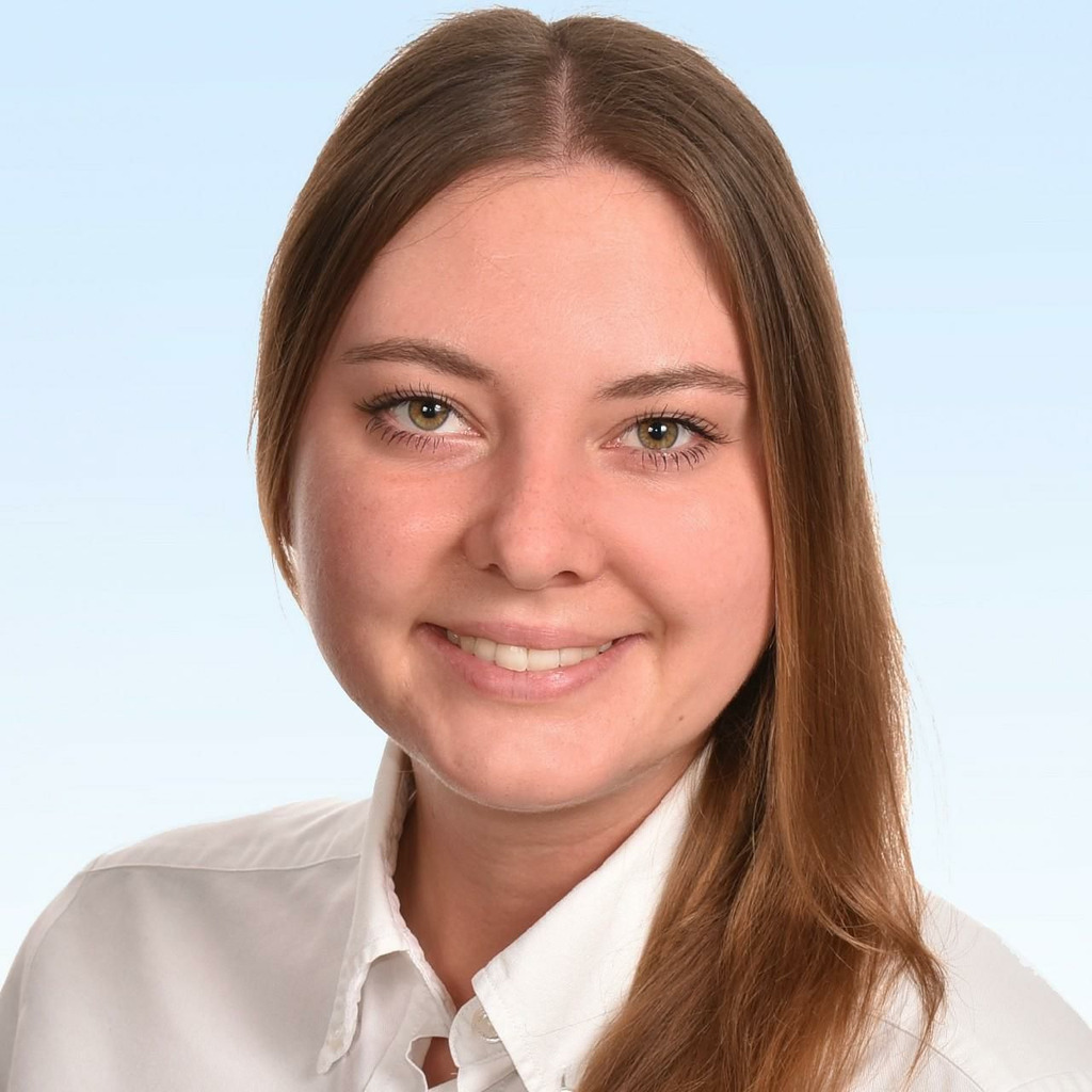 Anika Oelmann Bezirksleiterin Henkell XING