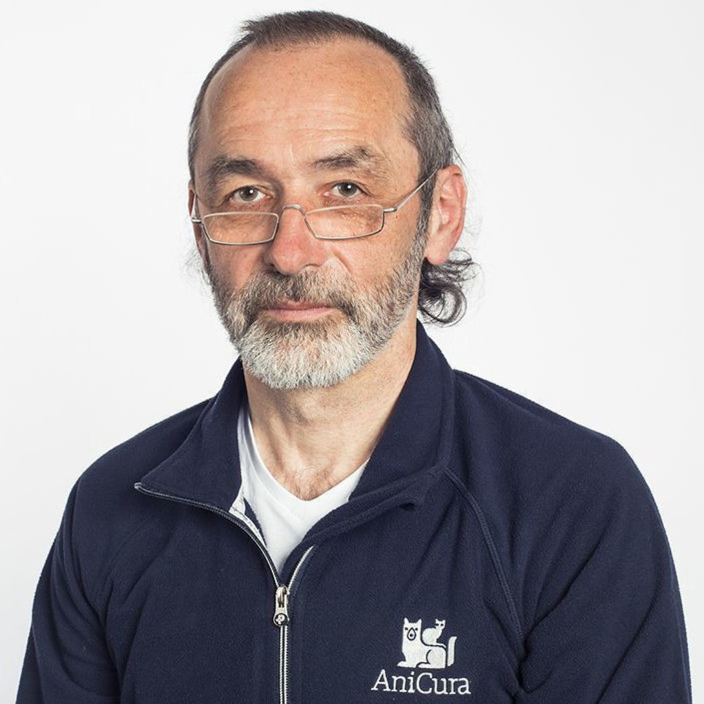 AniCura Kleintierzentrum Heilbronn Dr.med.vet. Franz Xaver Lutter Tierarzt AniCura Kleintierzentrum Heilbronn Dr.med.vet. Franz Xaver Lutter Tierarzt