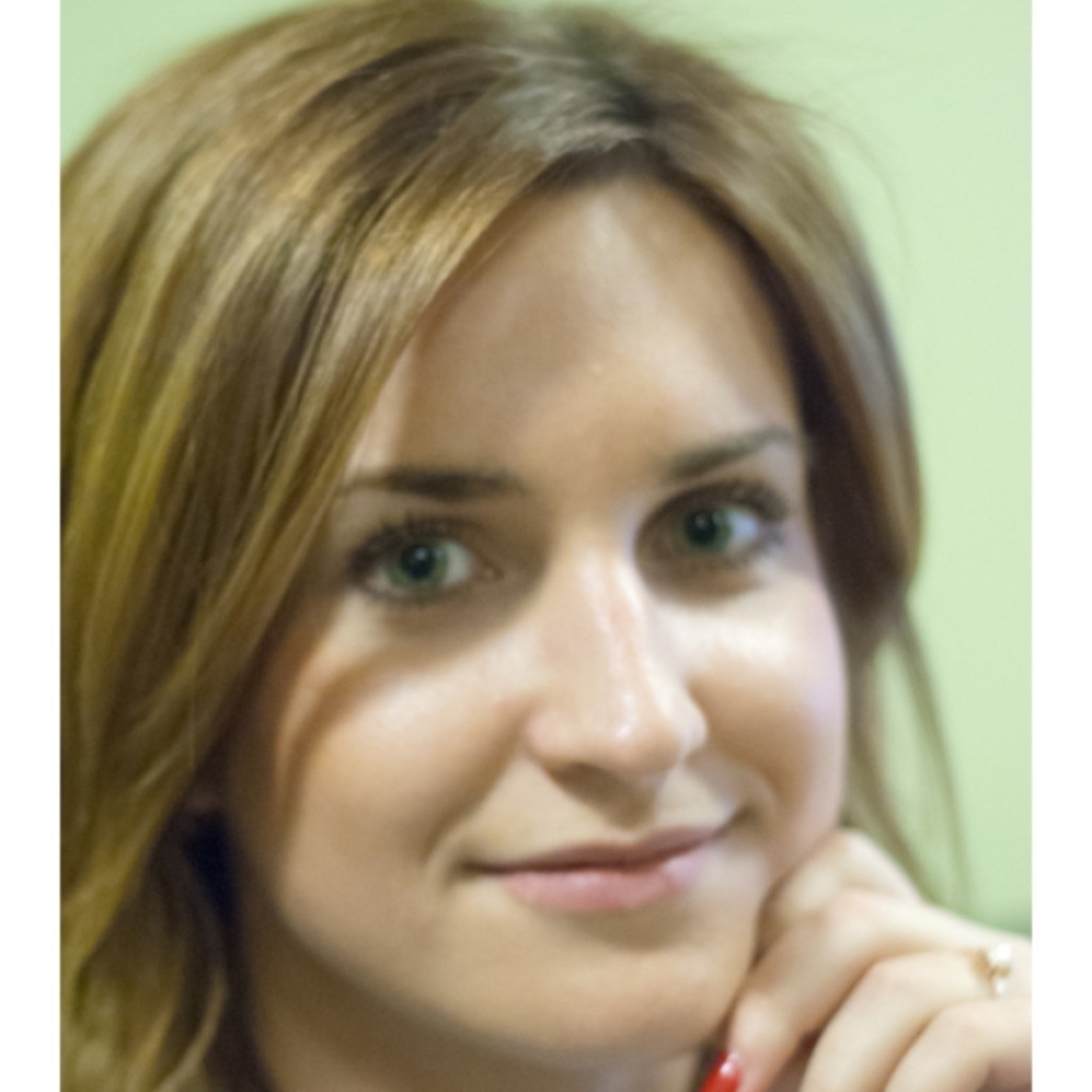Anastasia Andrejewa Online Marketing Manager OMtimize XING