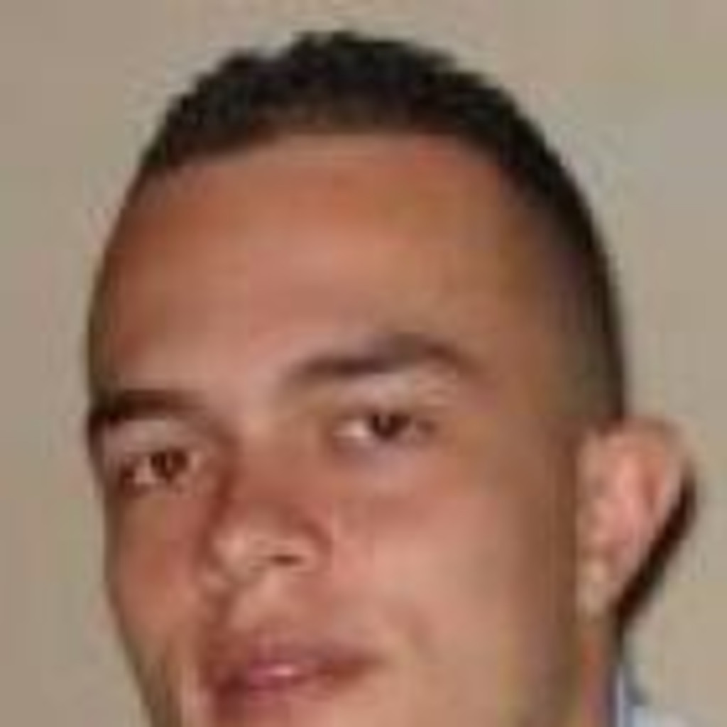 leandro morales londoño jefe administrador moviltech XING