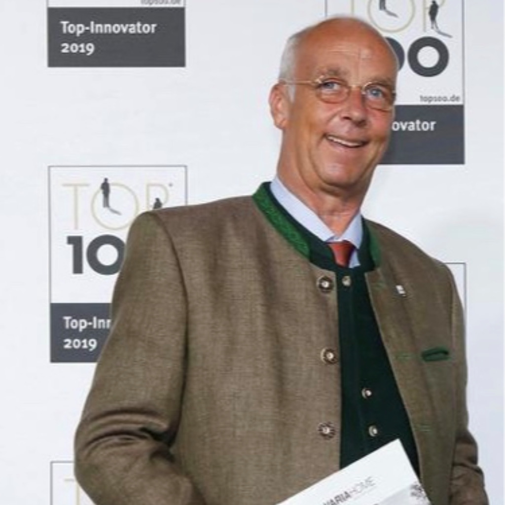 Jorg Bauer Geschaftsfuhrer Bauer Holzbausysteme Xing