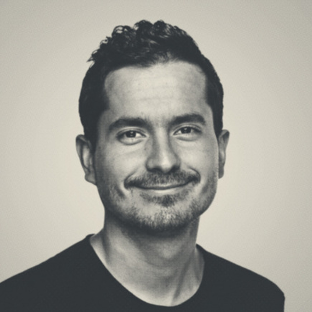 Juan Rivera Senior Artdirektor ECD GmbH & Co. KG XING