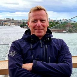 Dr. Marco Scharmer
