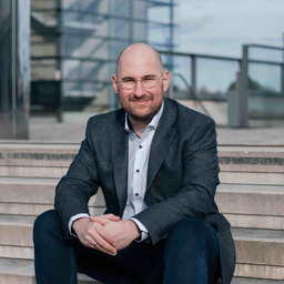Florian Schwientek