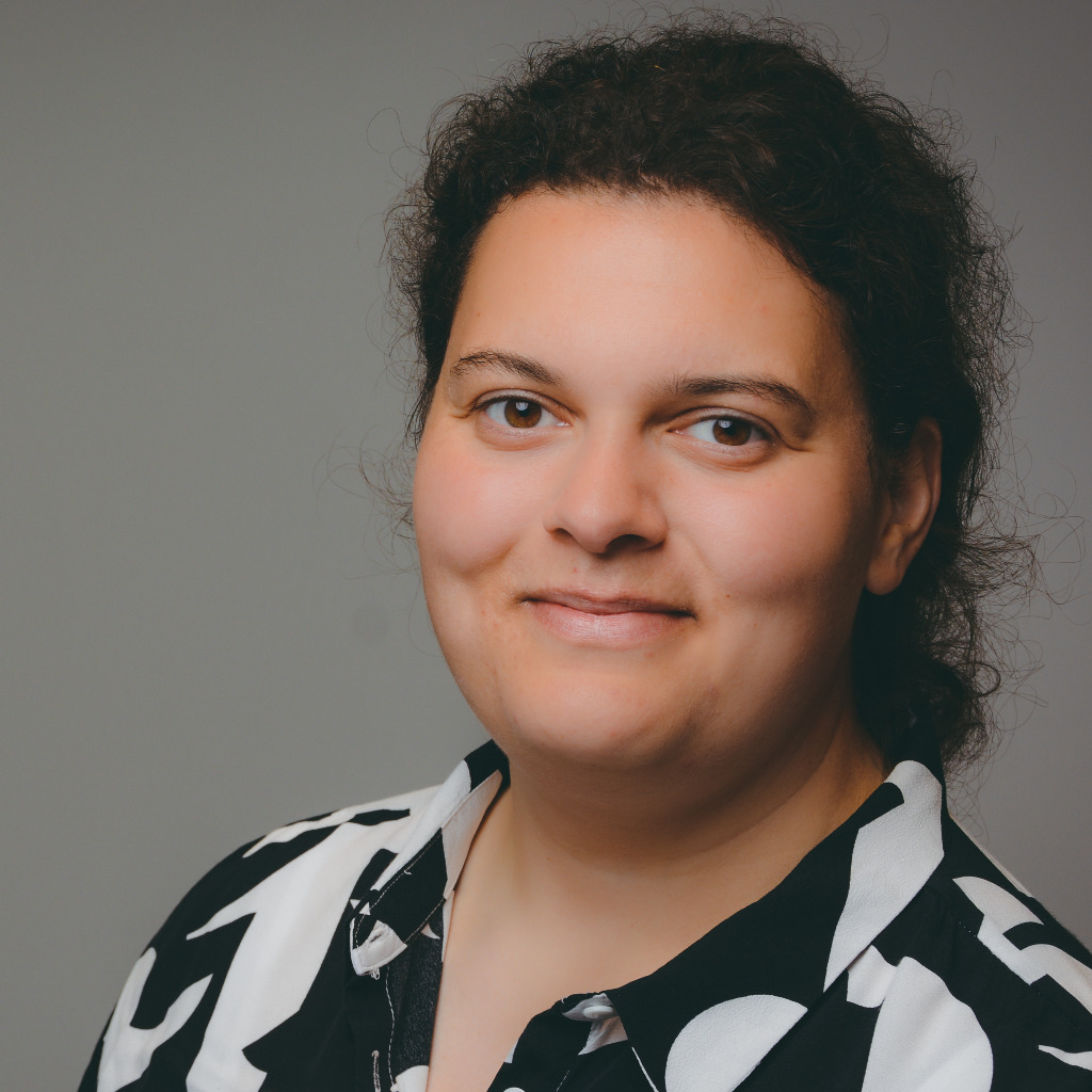 stefania-petarra-quality-manager-coroplast-tape-corporation-xing