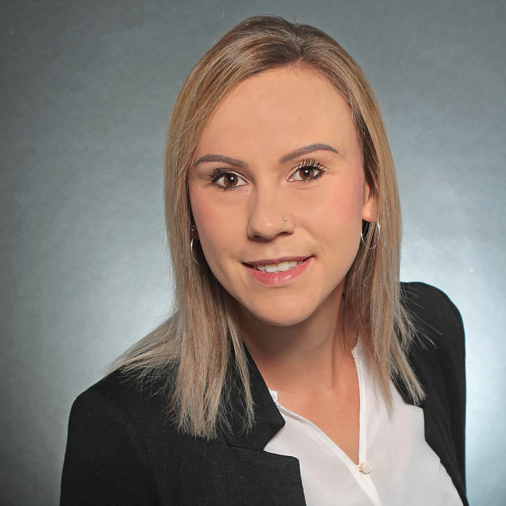 Anja Möller Assistant to Executive Vice President Edge Processing