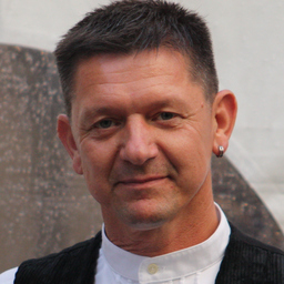 Tino Kahnt