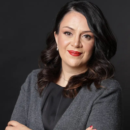 Selin Yücepur 