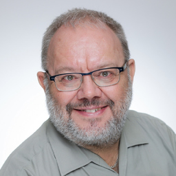 Dr. Hermann Saalfeld