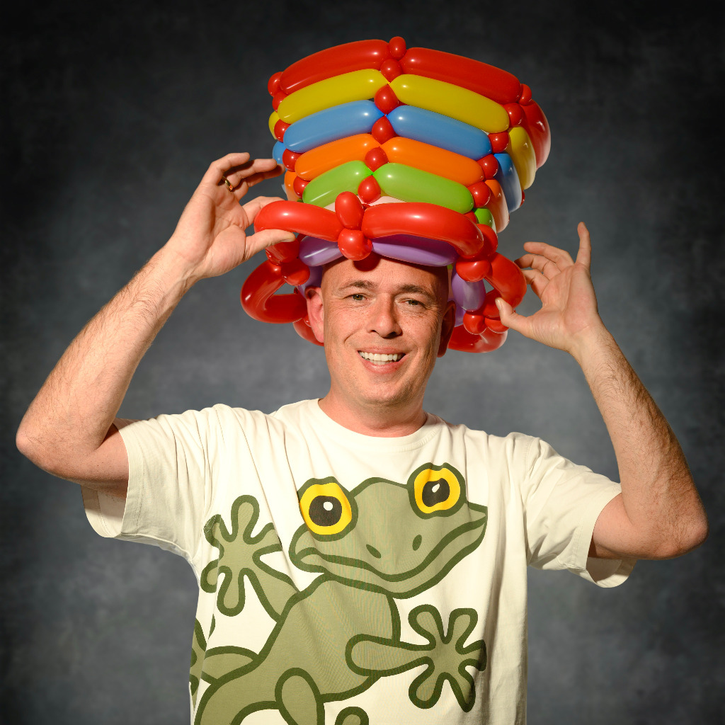 Marc Beyer Ballonkünstler Ballonkunstwerke XING