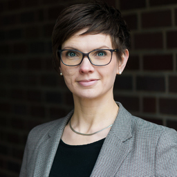 Dr. Lindsey Otten
