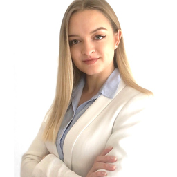 Adelina Hölscher 