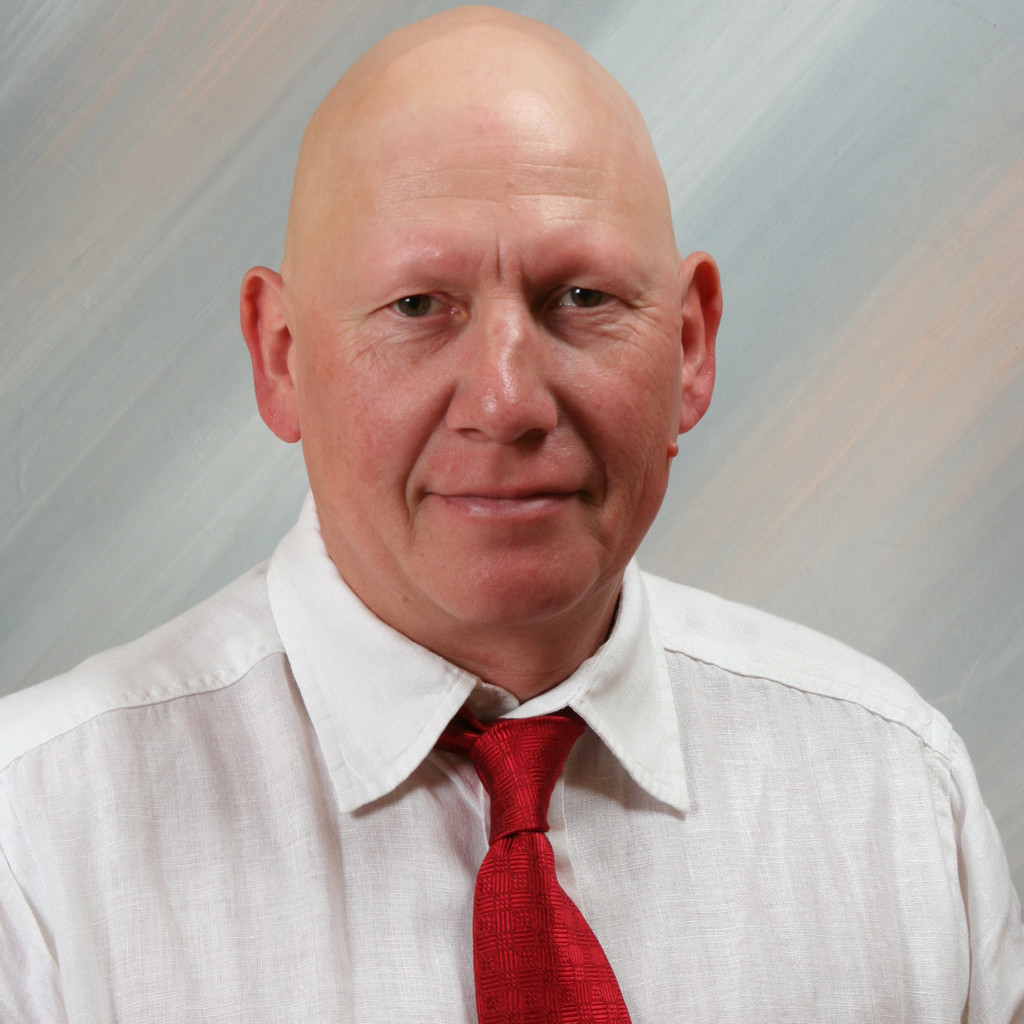 Michael Ernst Stellvertreter Retourenabteilung, Projektleiter Fa