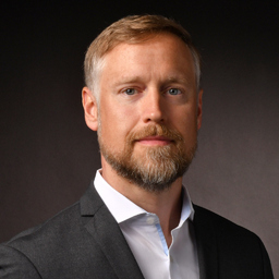 Dr. Florian Iser