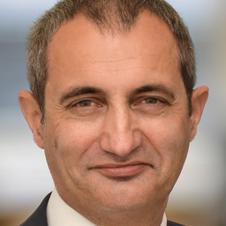 Dr. Peter Neidel