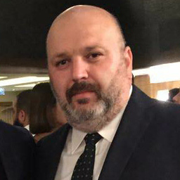 Ferhat Üzüm
