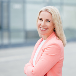 Corinna Strobel