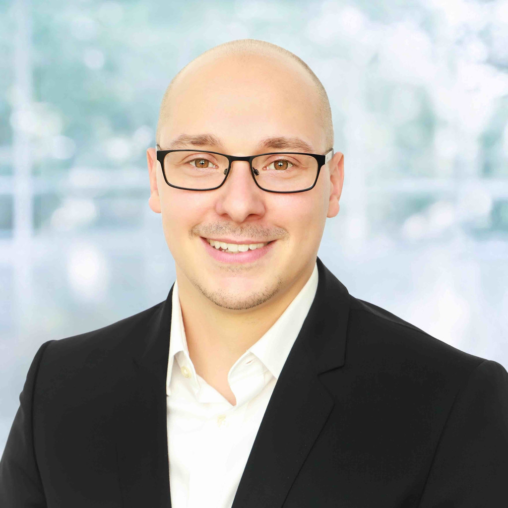 Norman Niedersetz Private Banking Spezialist Oberbank AG XING