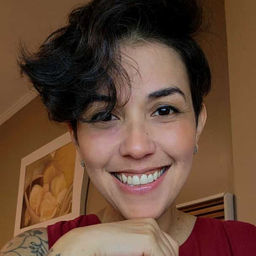 Cristiane Andrade