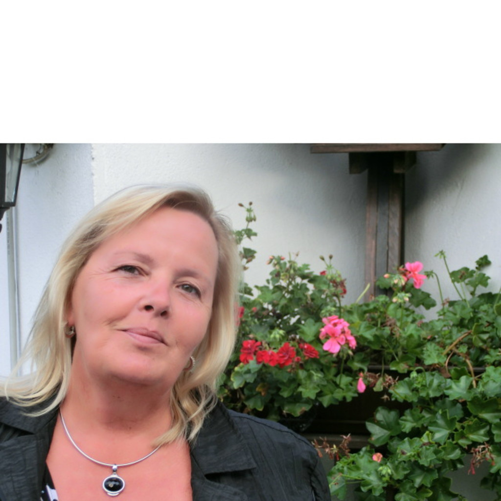 Engelbertz in der Personensuche von Das Telefonbuch